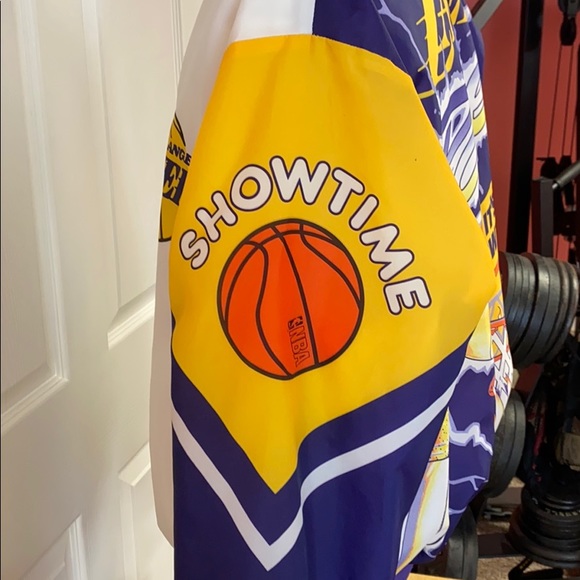Vintage Lakers Showtime Jacket - Picture 3 of 7